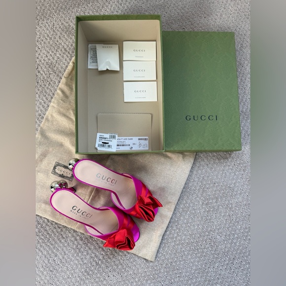 Gucci Shawana Satin Heel - Picture 12 of 12